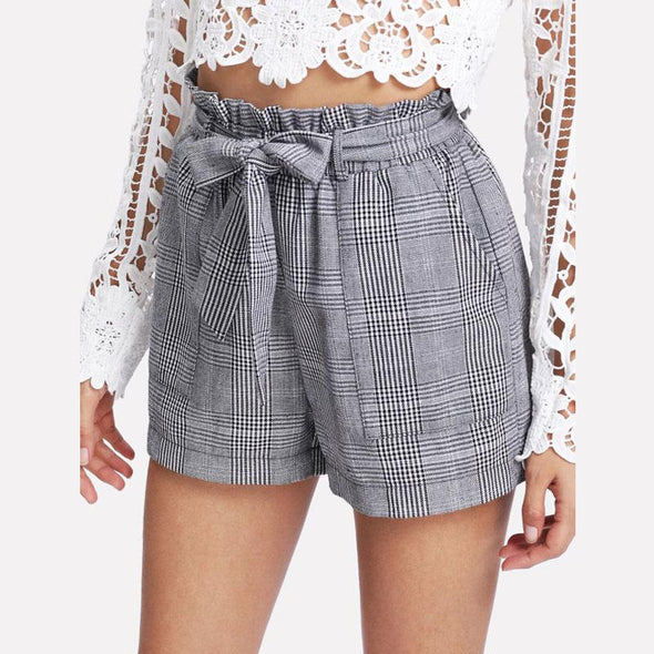 Straight legged pattern shorts