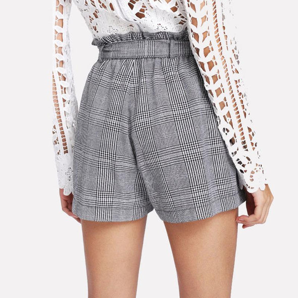 Straight legged pattern shorts